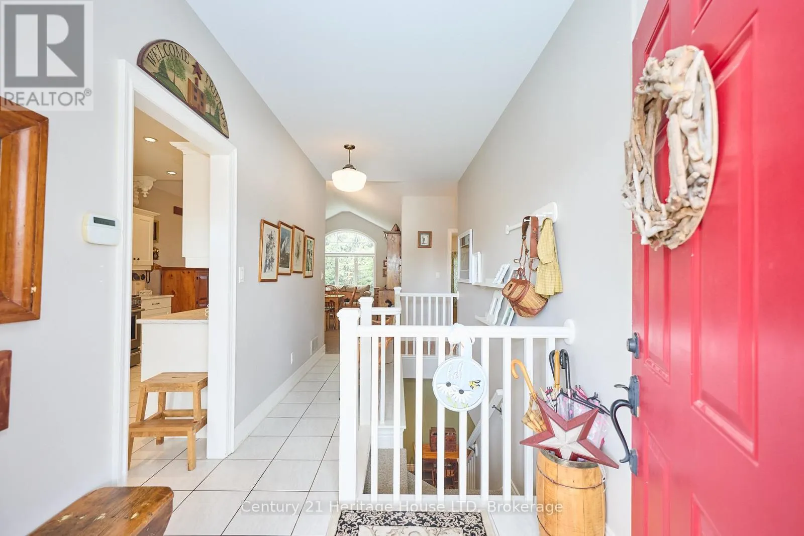 32 SUNRISE COURT