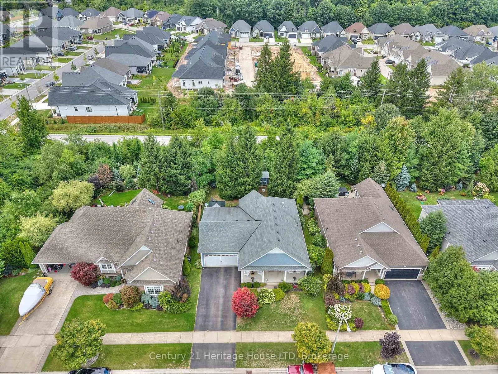 32 SUNRISE COURT