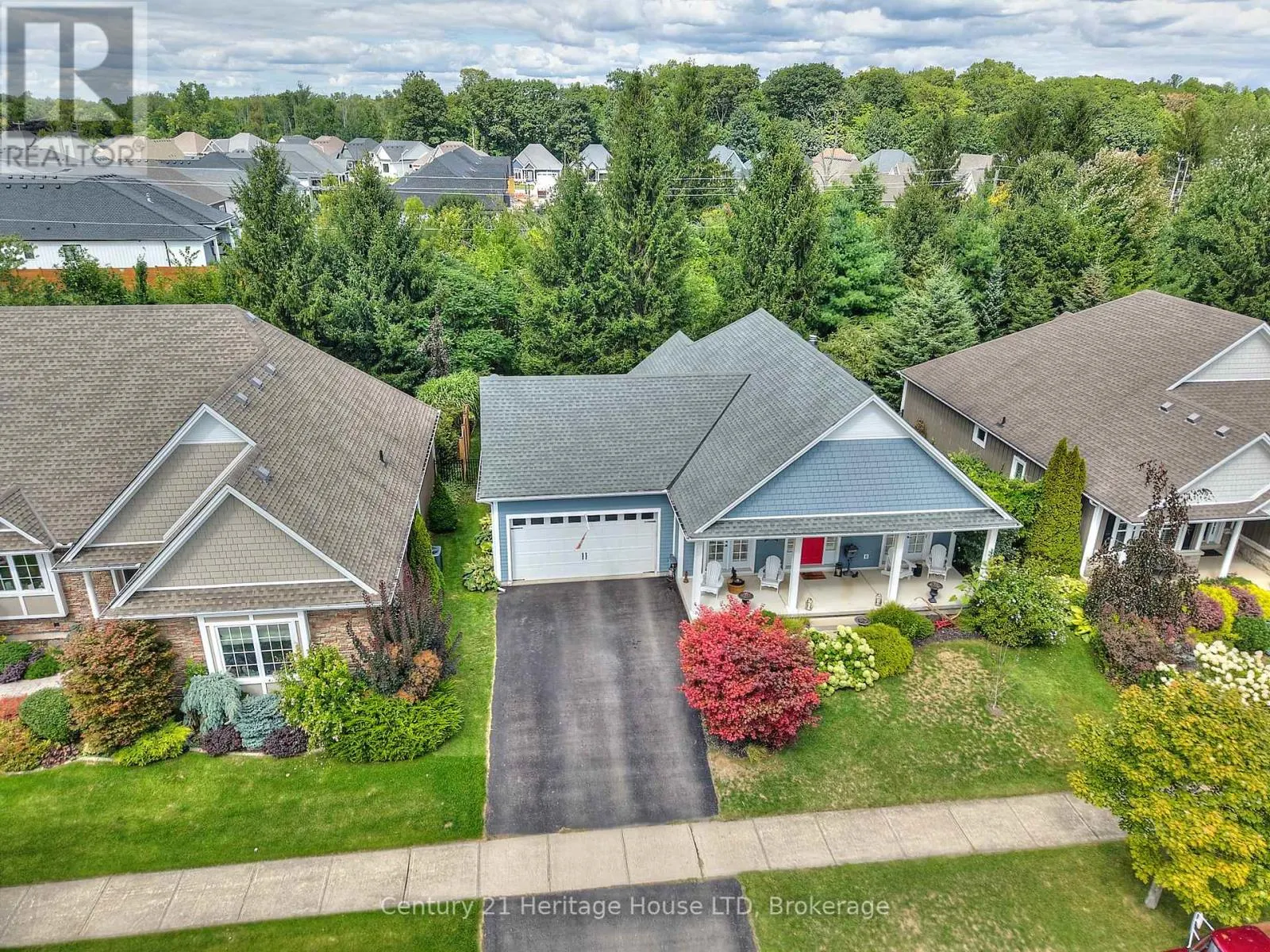 32 SUNRISE COURT