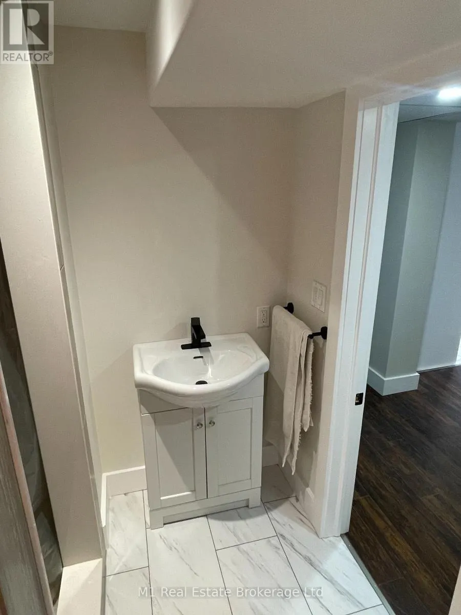 LL - 18 PROMENADE ROAD, #LL