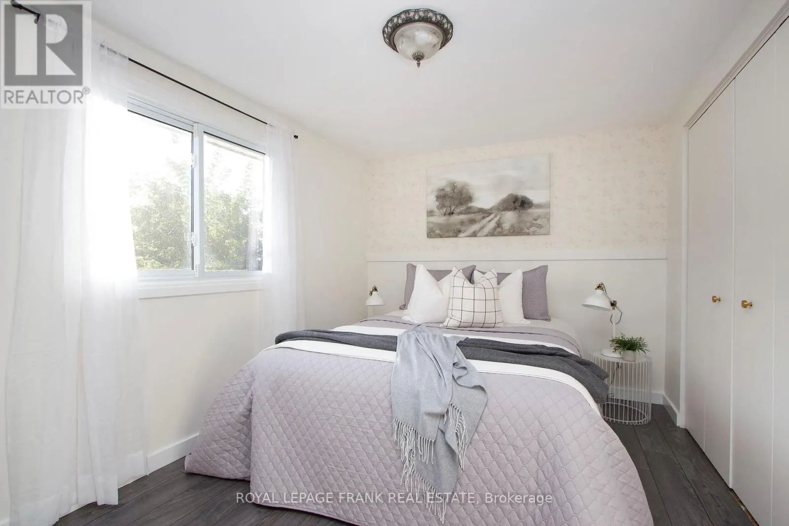 4 ARBOUR COURT