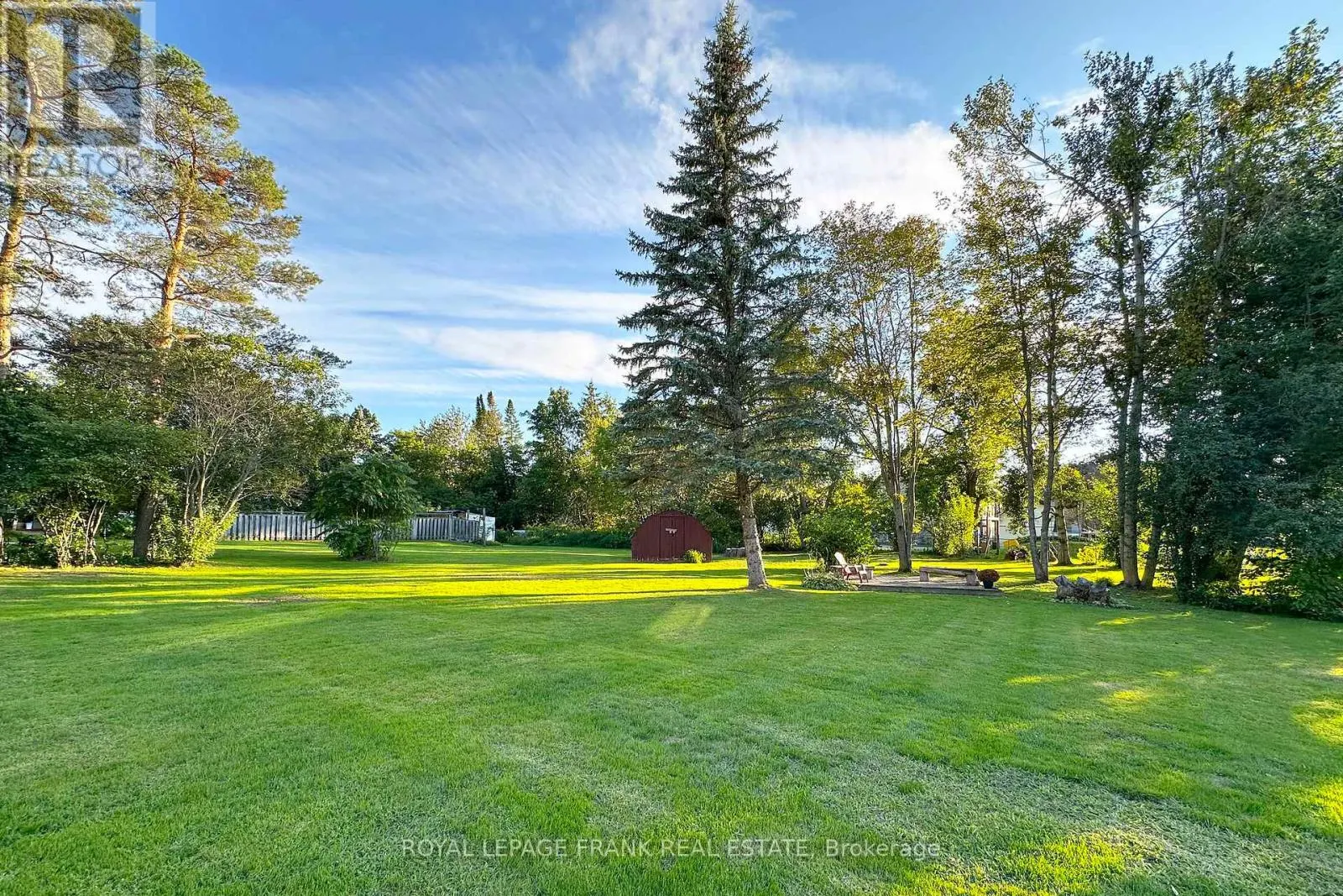 4 ARBOUR COURT