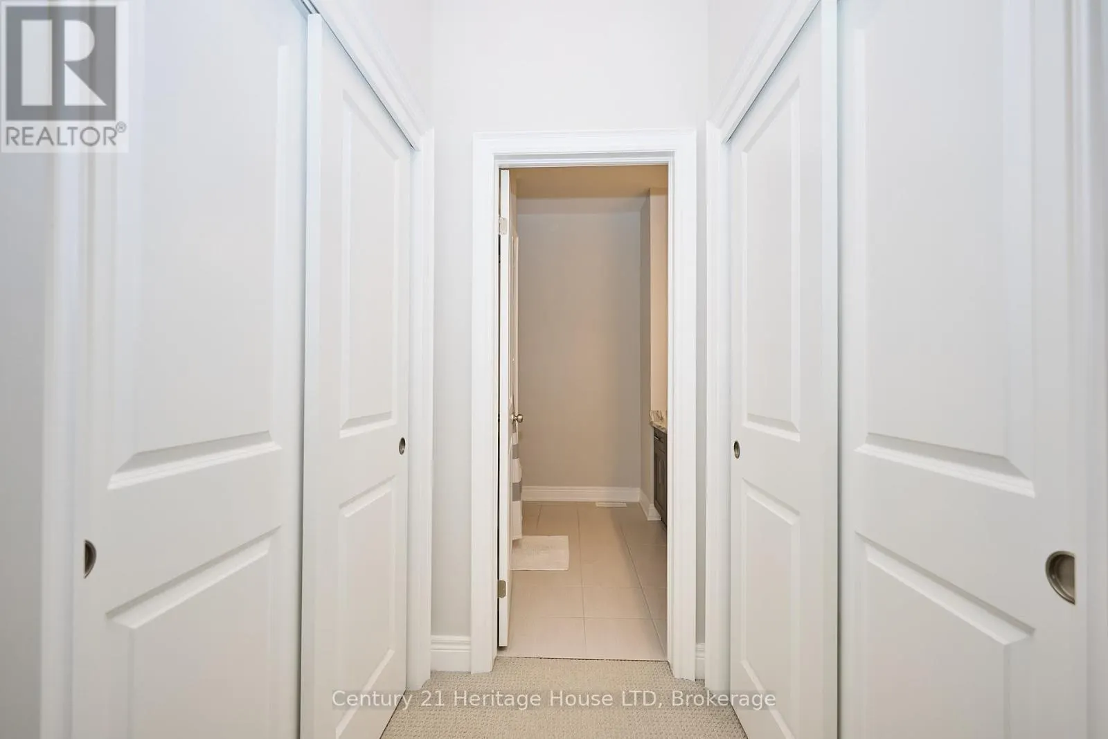 427 WILLIAMS CRESCENT