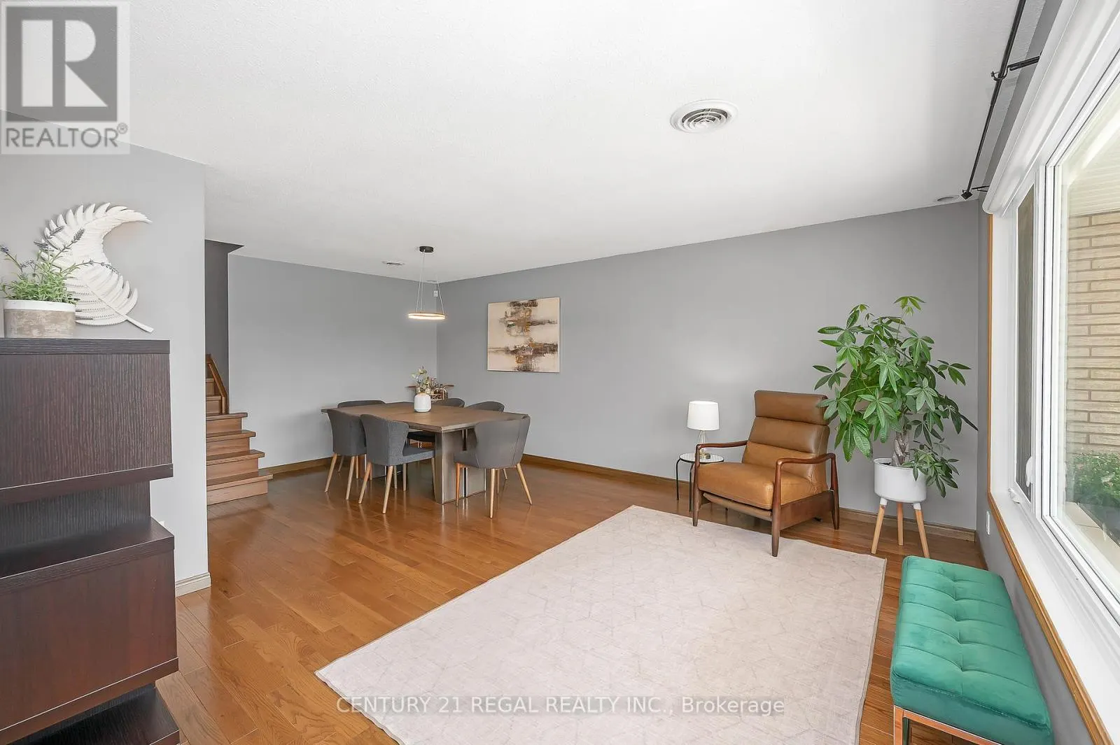 3 MENTINO COURT