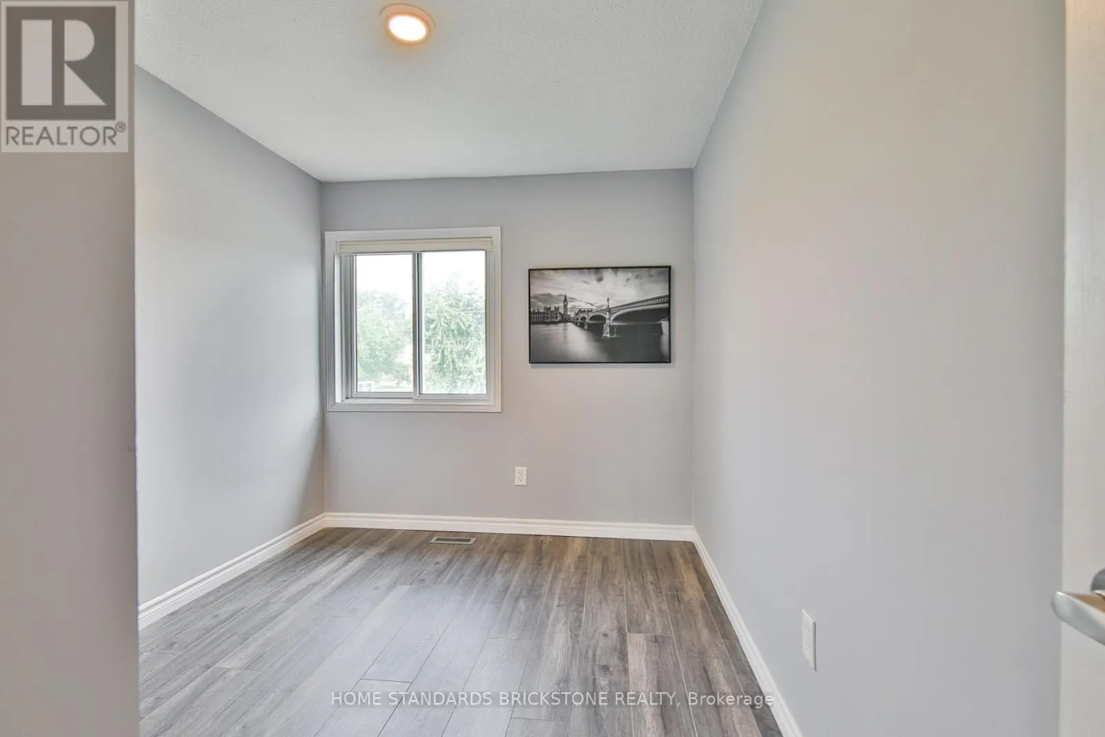 38 - 700 OSGOODE DRIVE N