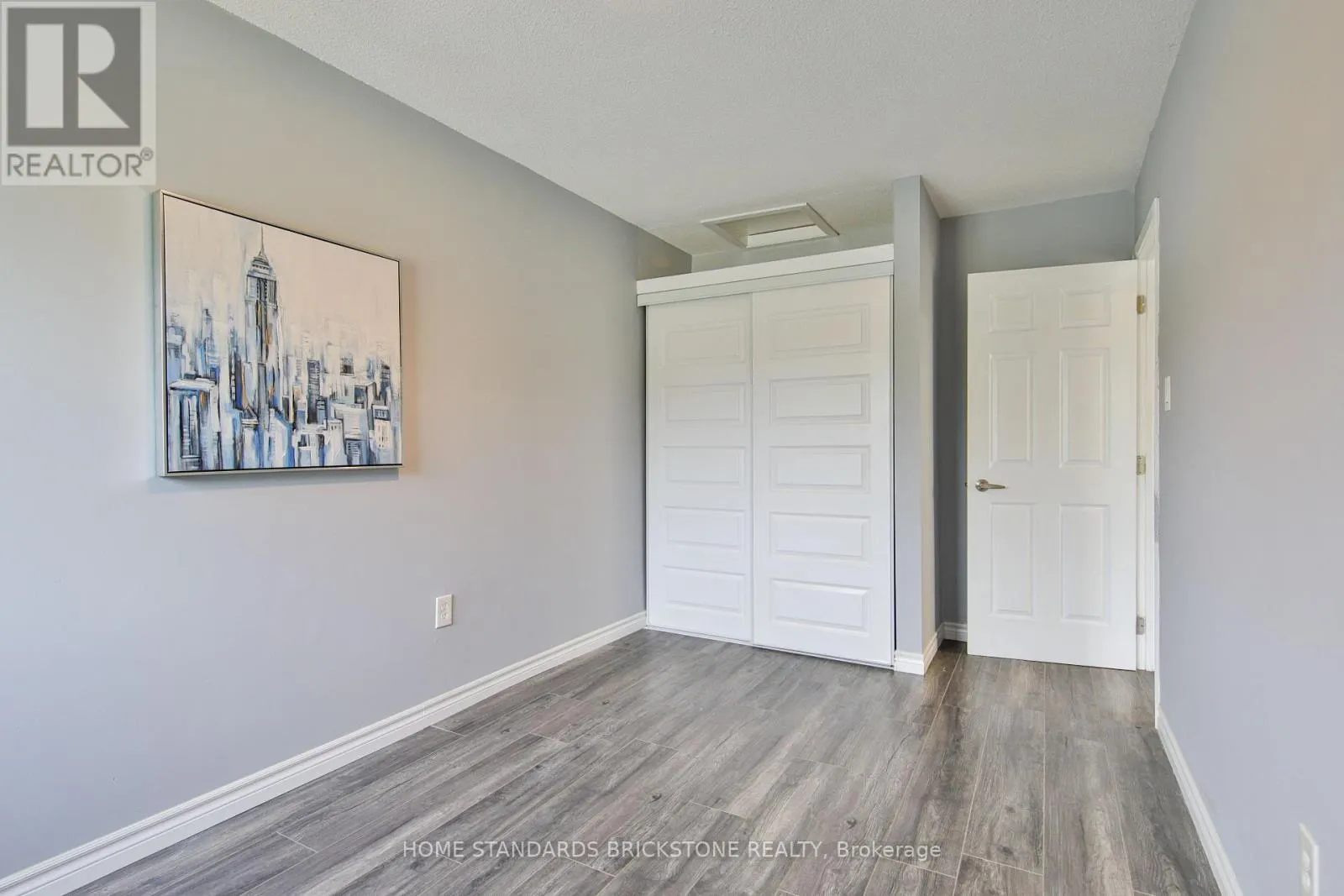 38 - 700 OSGOODE DRIVE N