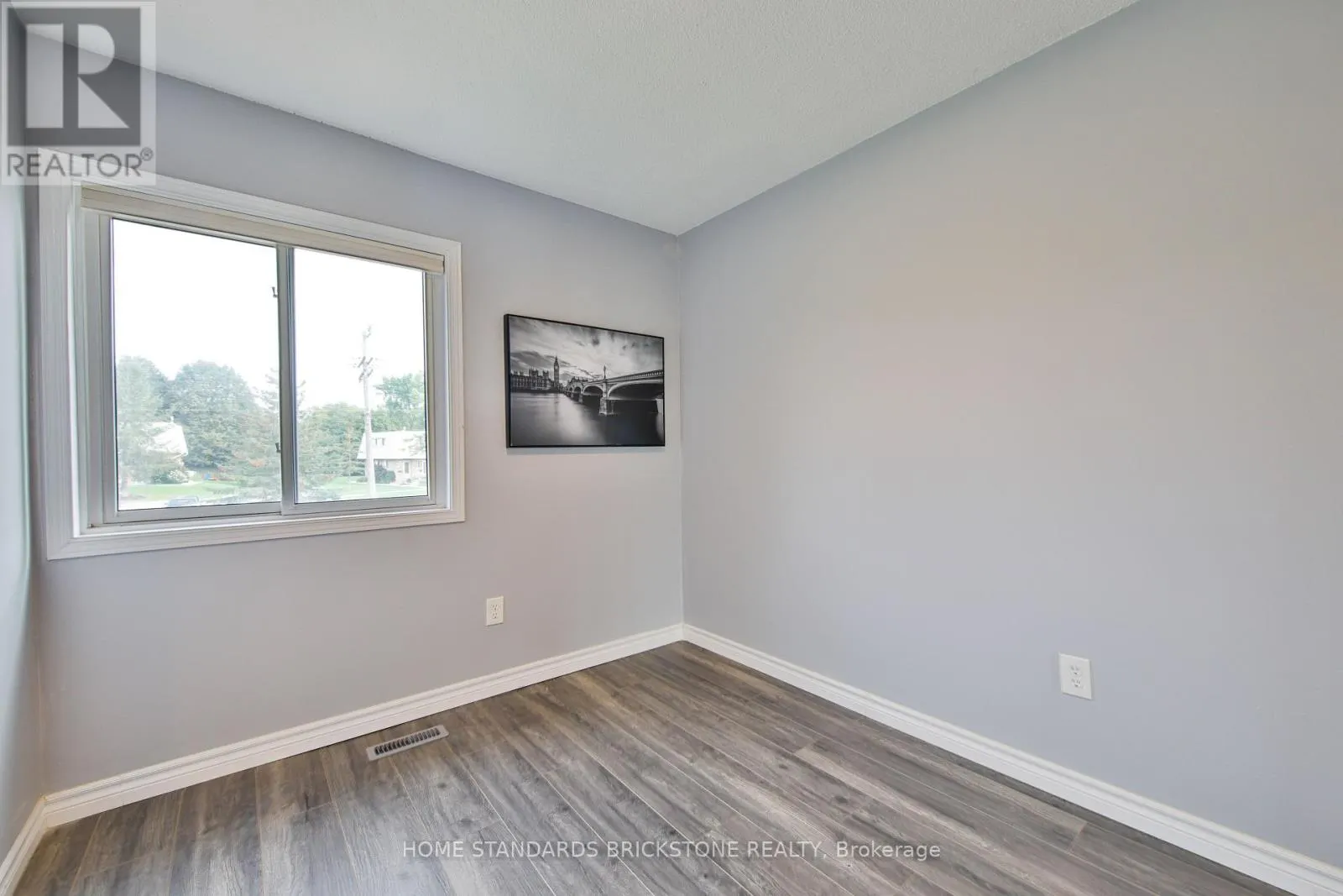 38 - 700 OSGOODE DRIVE N