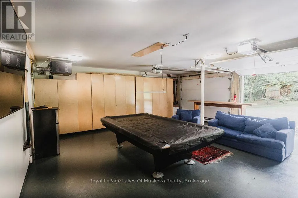 414 JIM YOUNG ROAD