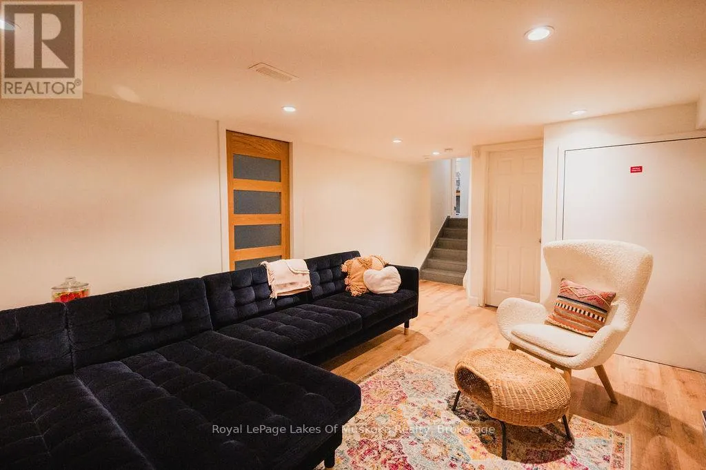 414 JIM YOUNG ROAD