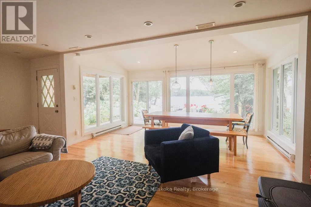 414 JIM YOUNG ROAD