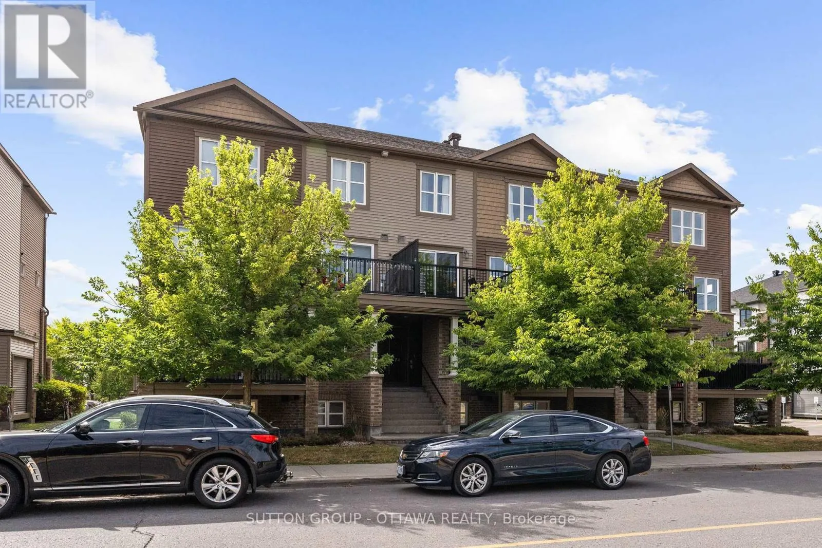 474 CLEARBROOK DRIVE