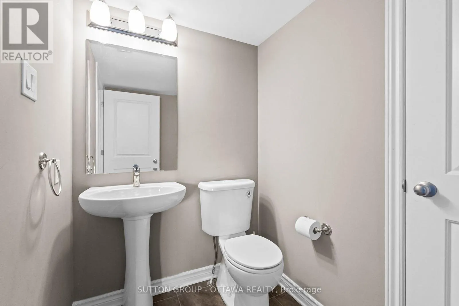 474 CLEARBROOK DRIVE