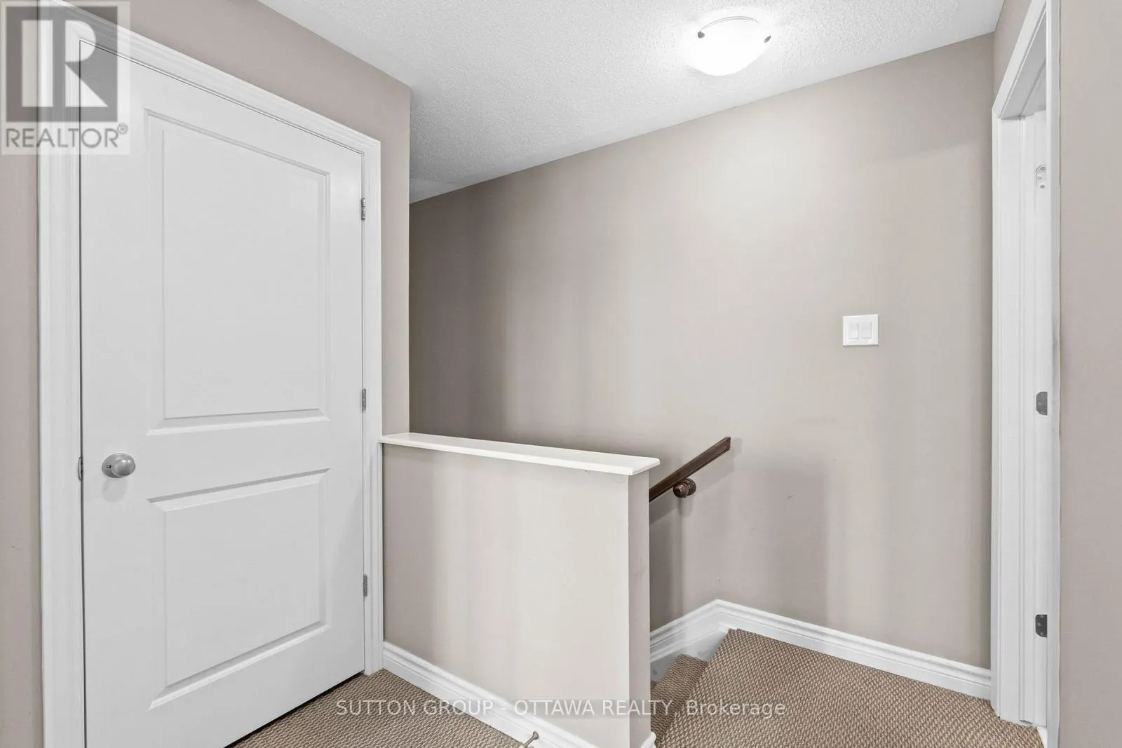 474 CLEARBROOK DRIVE