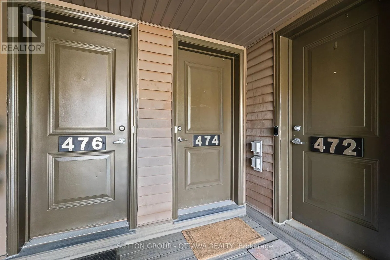 474 CLEARBROOK DRIVE