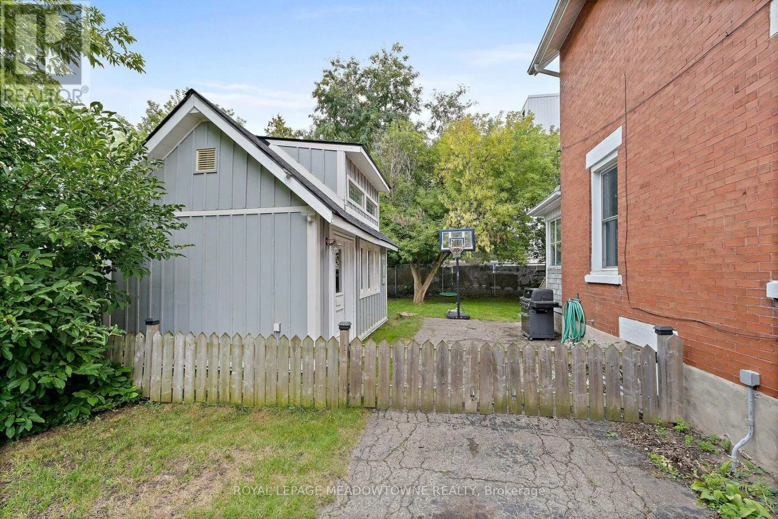 14 VERNEY STREET