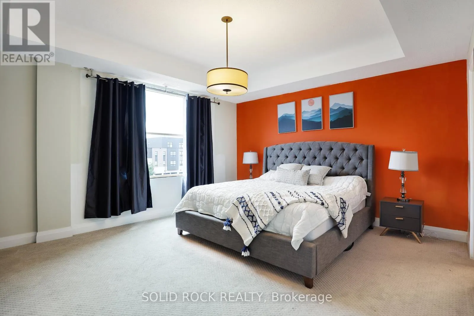 401 - 200 GLENROY GILBERT DRIVE