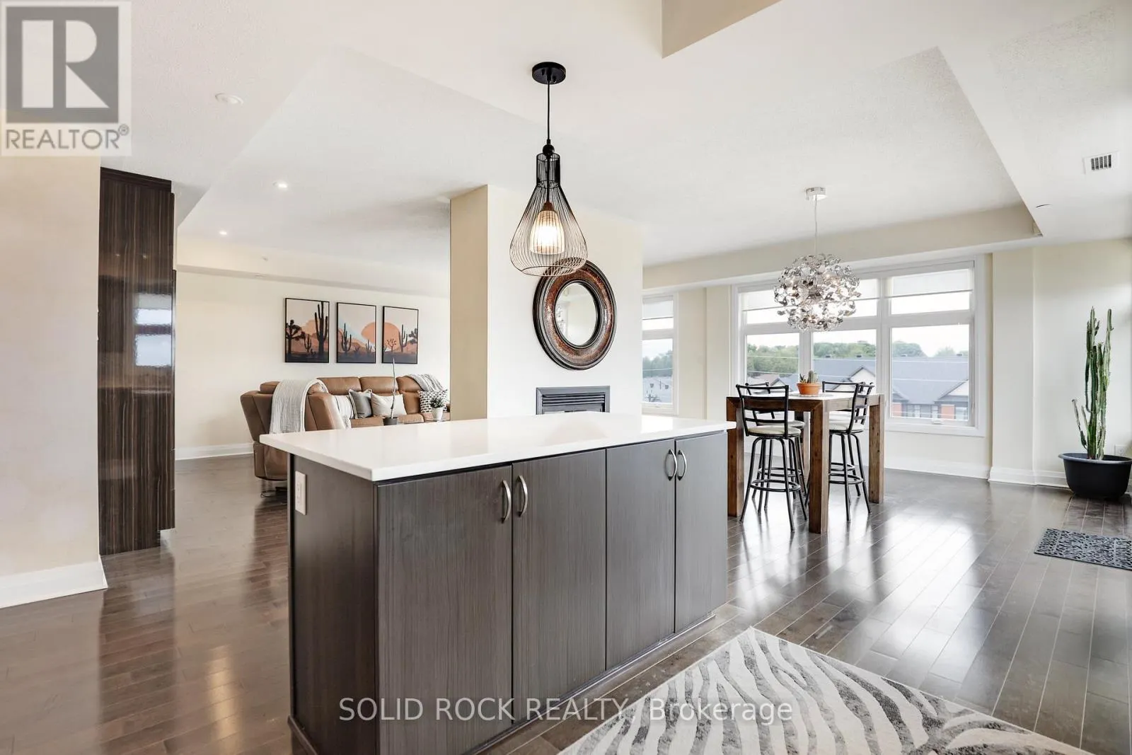 401 - 200 GLENROY GILBERT DRIVE