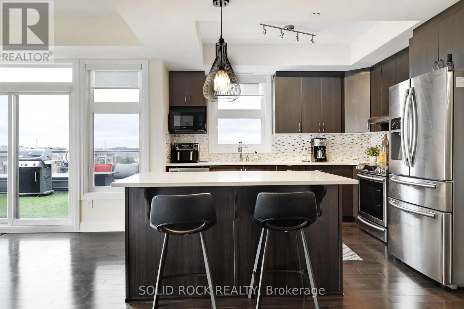 401 - 200 GLENROY GILBERT DRIVE