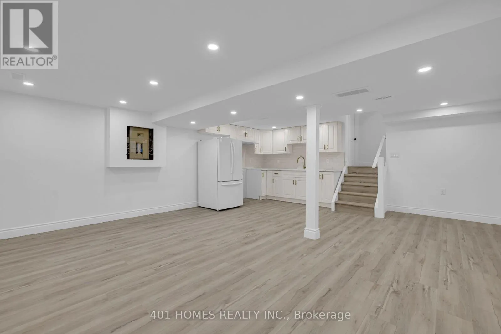 3090 CONSERVATION DRIVE E