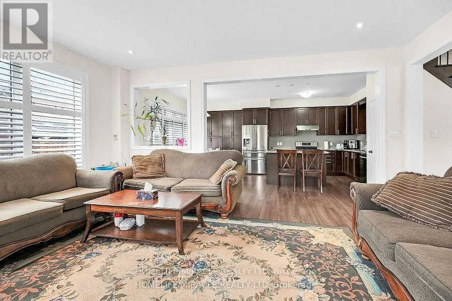3 ALDGATE AVENUE