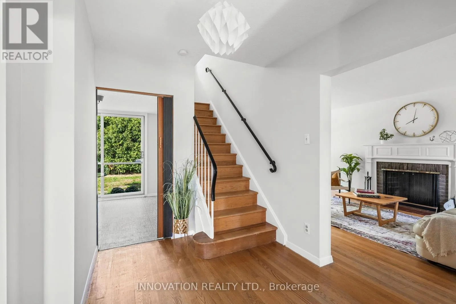 1867 DORSET DRIVE