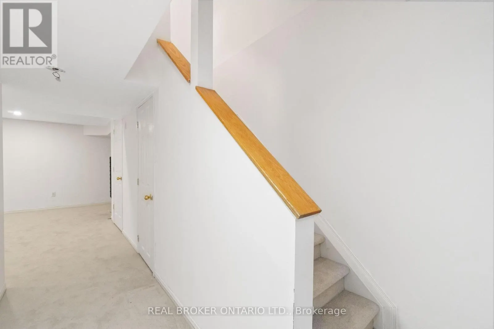 3 A SOUTHPARK DRIVE
