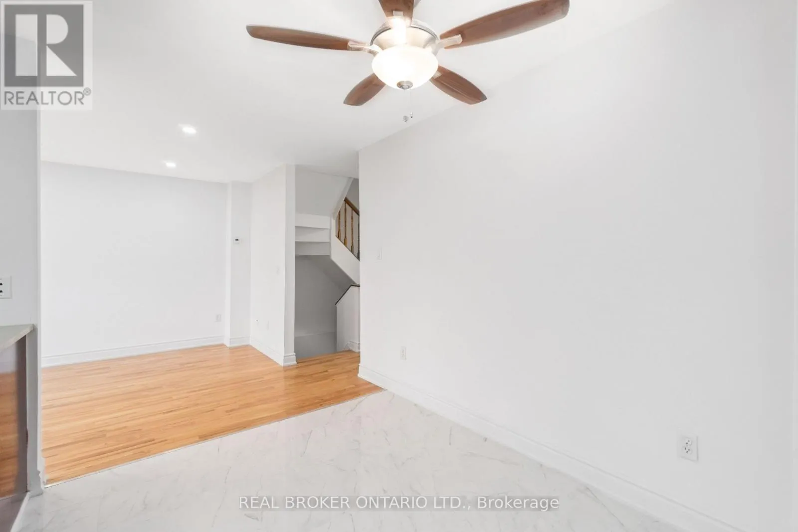 3 A SOUTHPARK DRIVE
