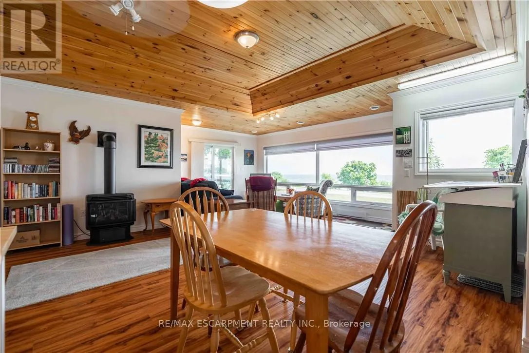 2399 LAKESHORE ROAD