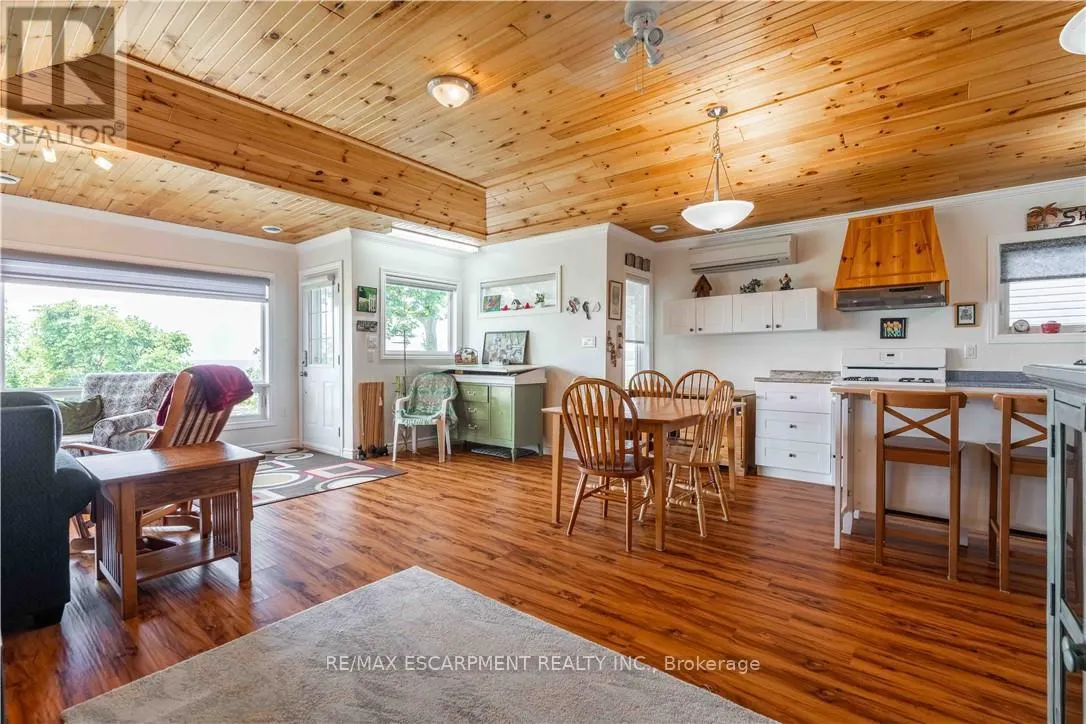2399 LAKESHORE ROAD