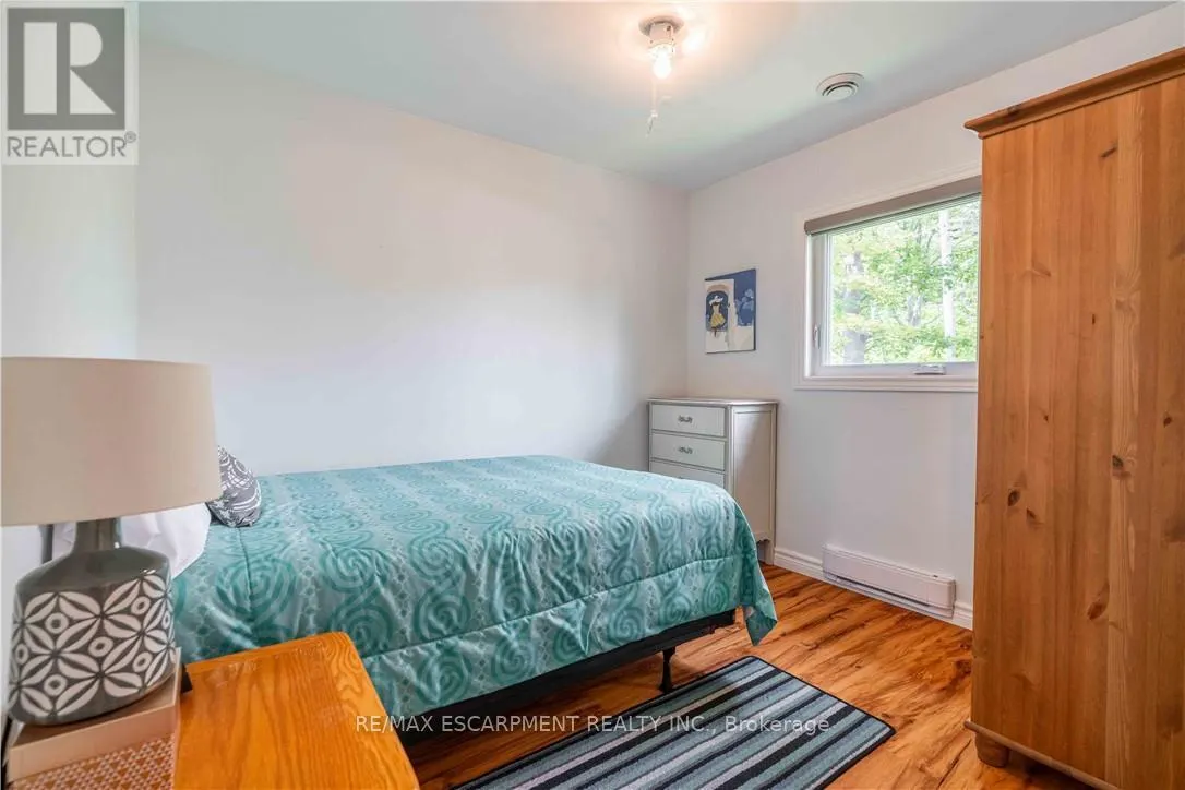 2399 LAKESHORE ROAD