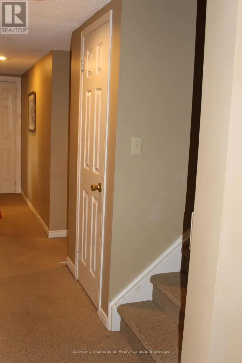 115 - 107 WINTERGREEN PLACE, #115