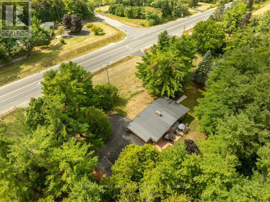 1676 FOXBORO STIRLING ROAD