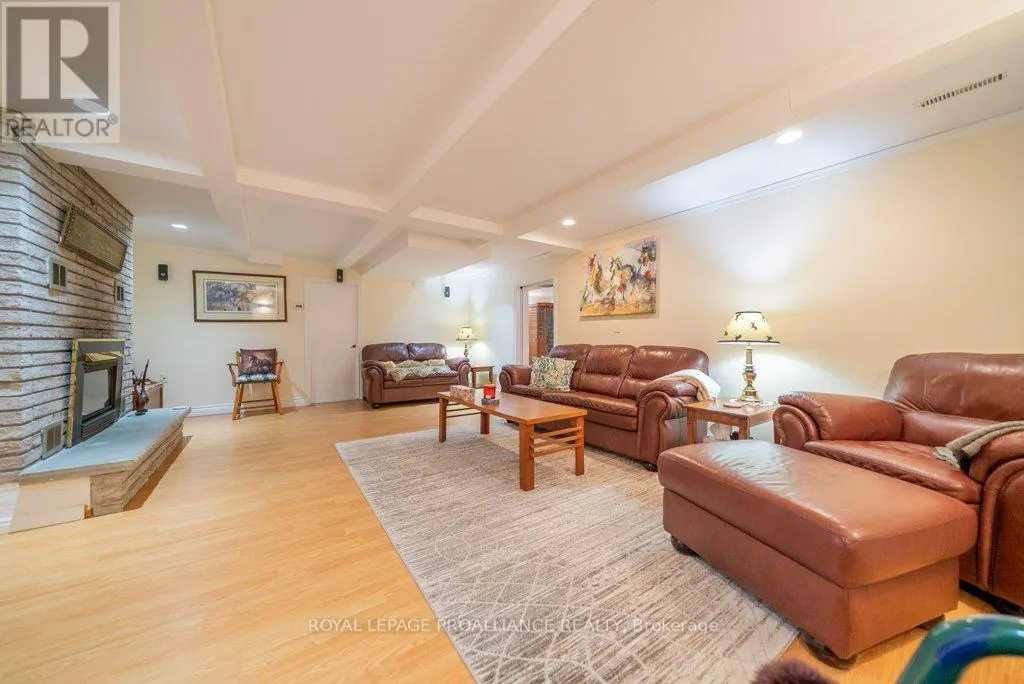 1676 FOXBORO STIRLING ROAD