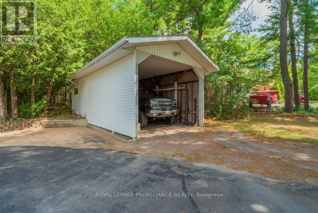 1676 FOXBORO STIRLING ROAD