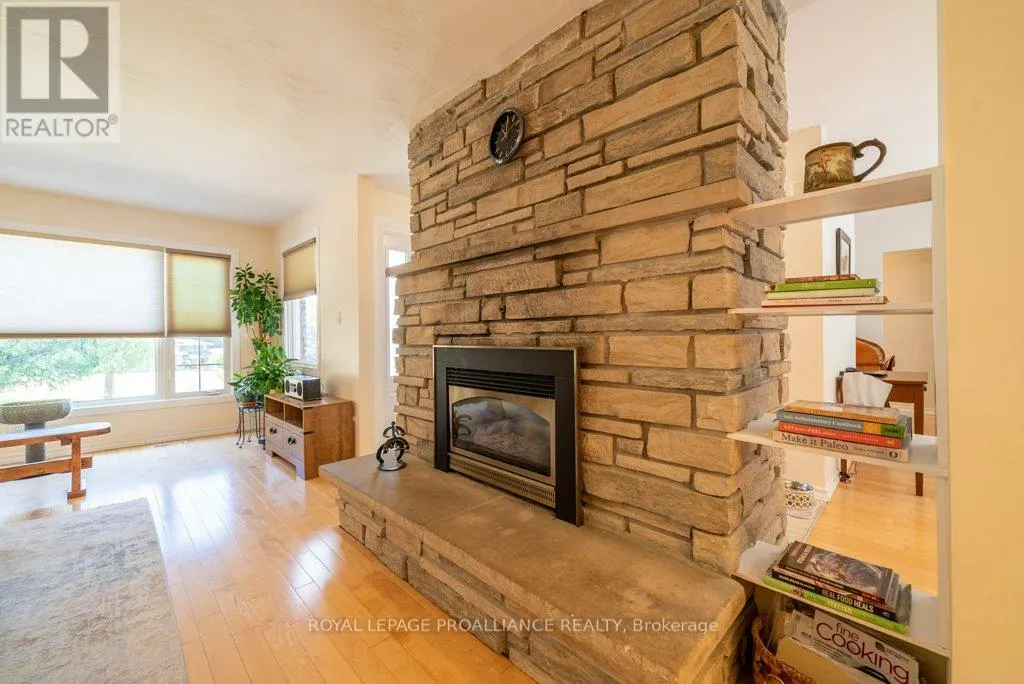 1676 FOXBORO STIRLING ROAD