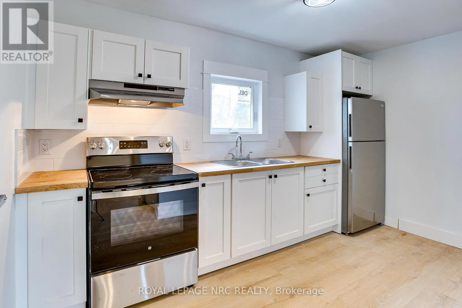 6 - 316 ELMWOOD AVENUE, #6