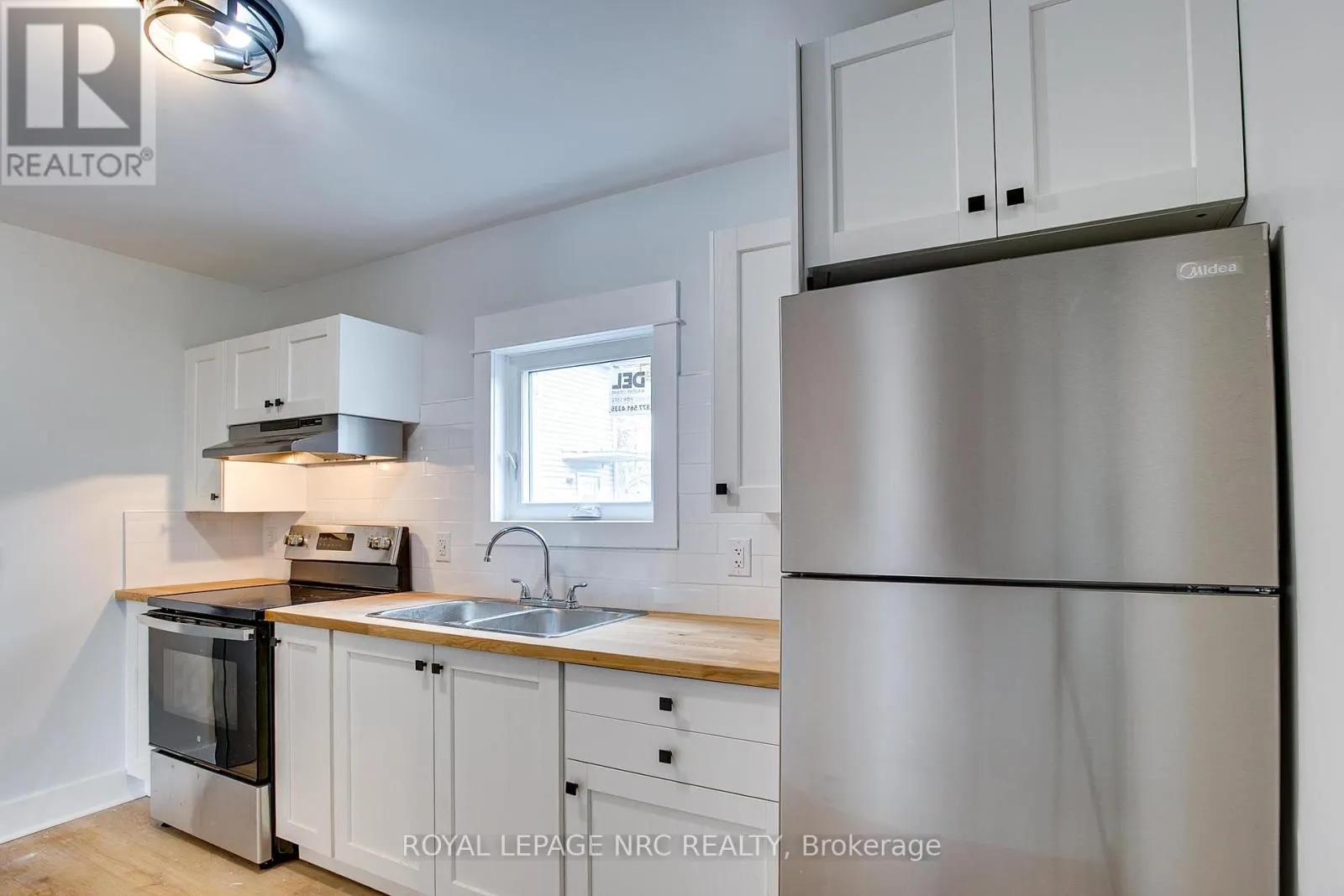 6 - 316 ELMWOOD AVENUE, #6