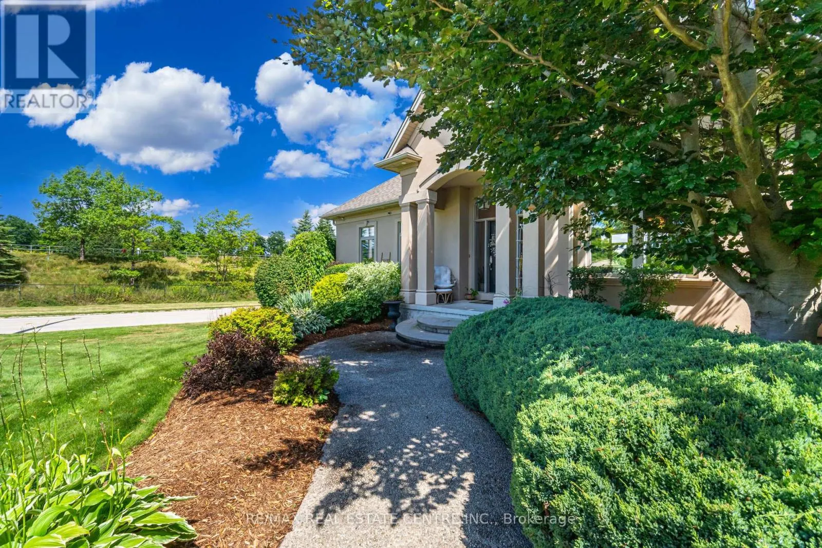 86 CANTERS CLOSE