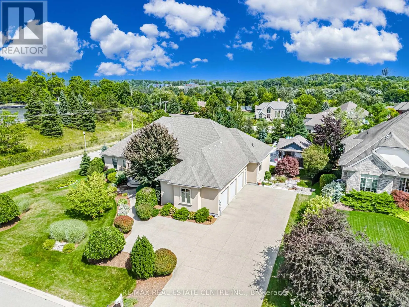 86 CANTERS CLOSE