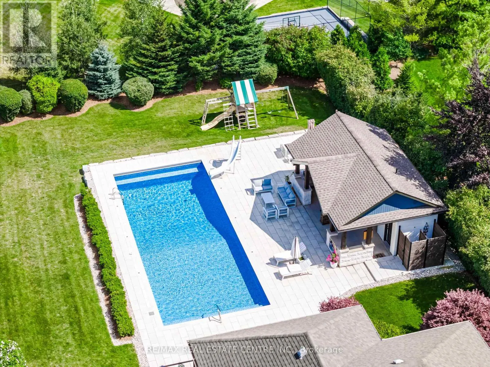 86 CANTERS CLOSE