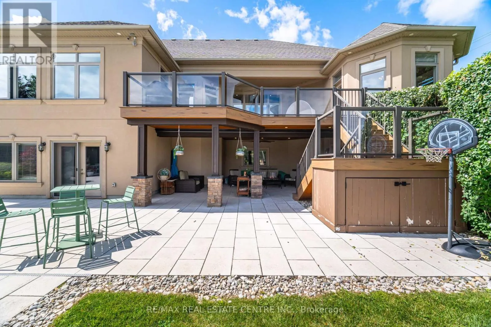 86 CANTERS CLOSE