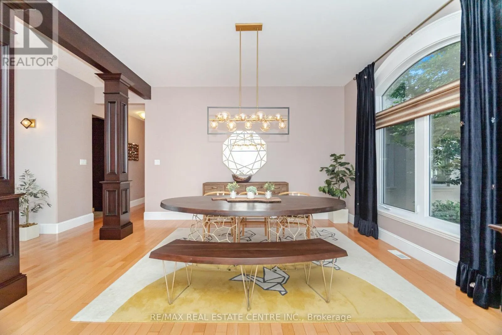 86 CANTERS CLOSE