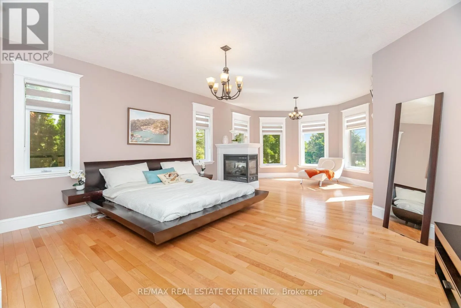86 CANTERS CLOSE