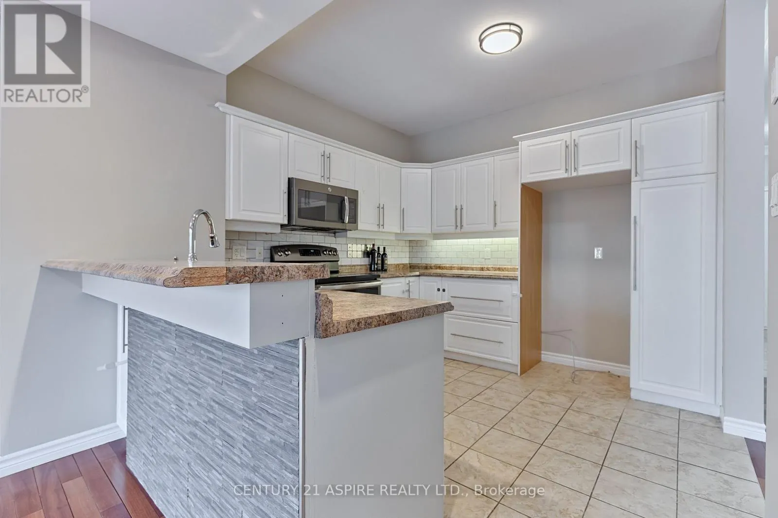 33 NORTHBROOK ROAD