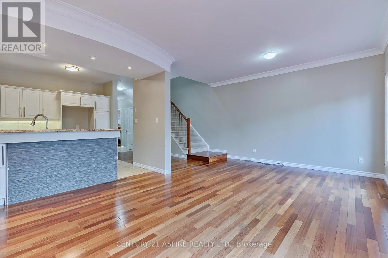 33 NORTHBROOK ROAD