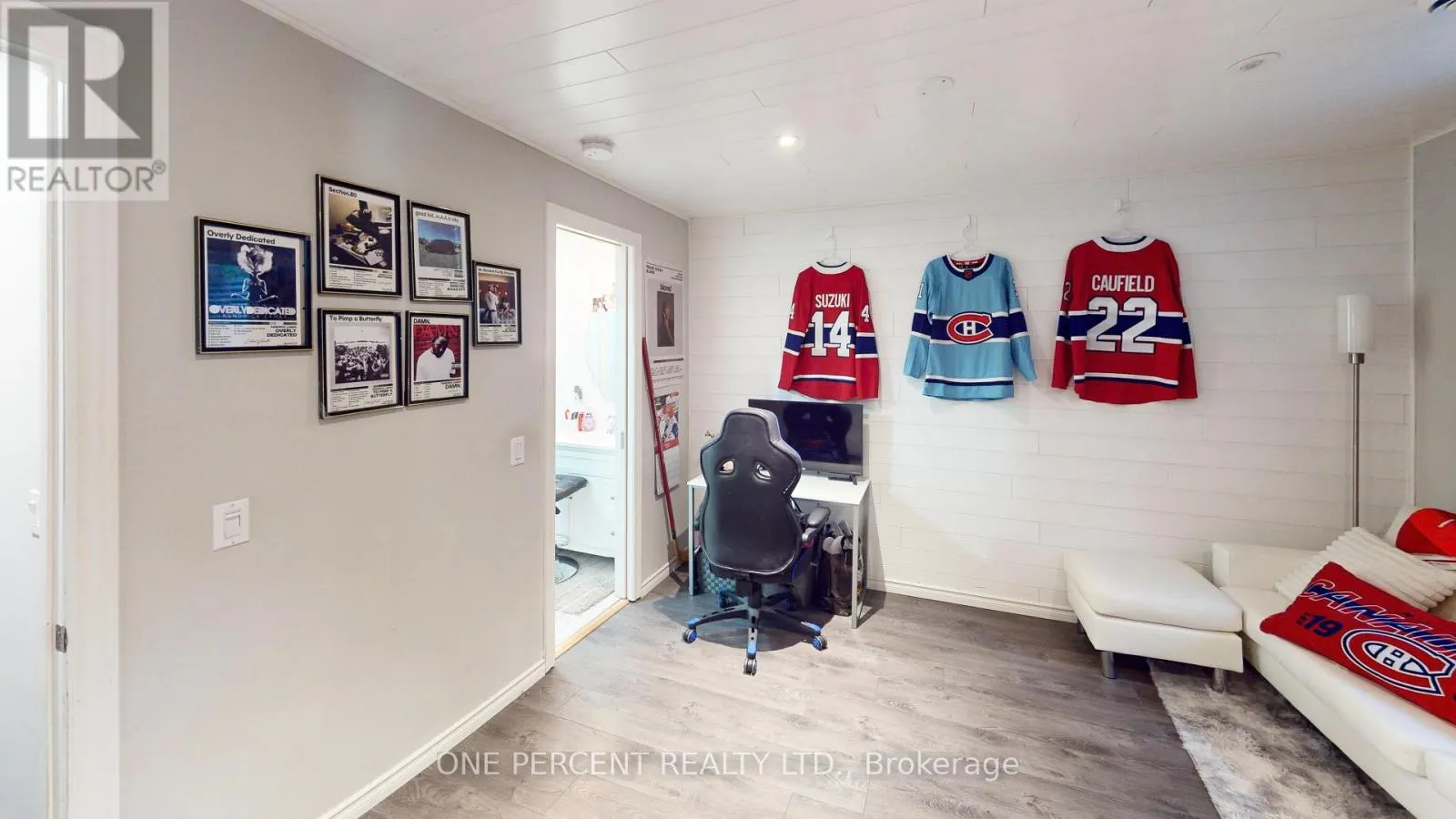 37 PIERPOINT DRIVE