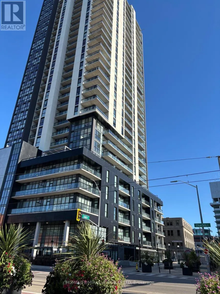 1001 - 60 CHARLES STREET