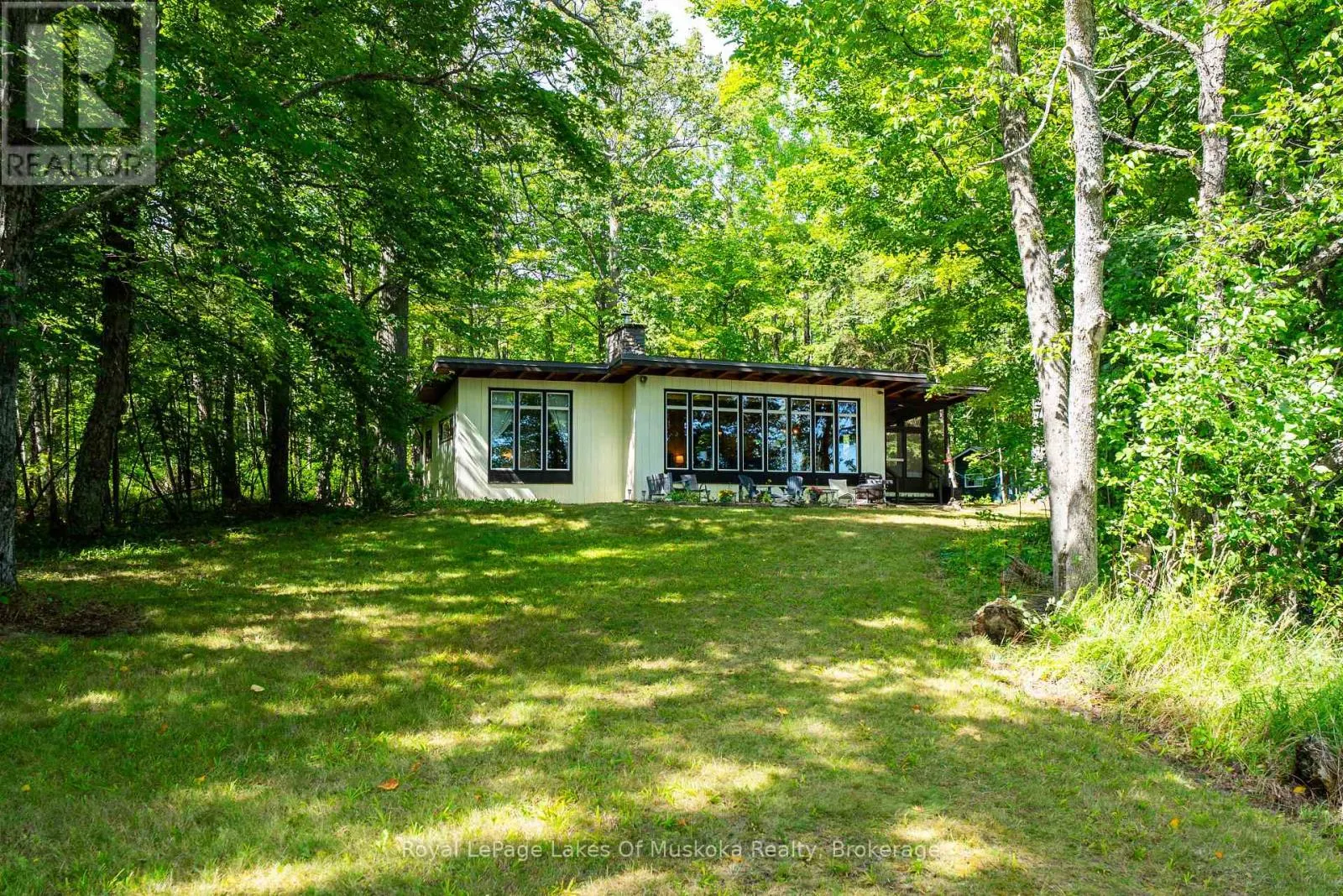 1053 ROBSON LANE