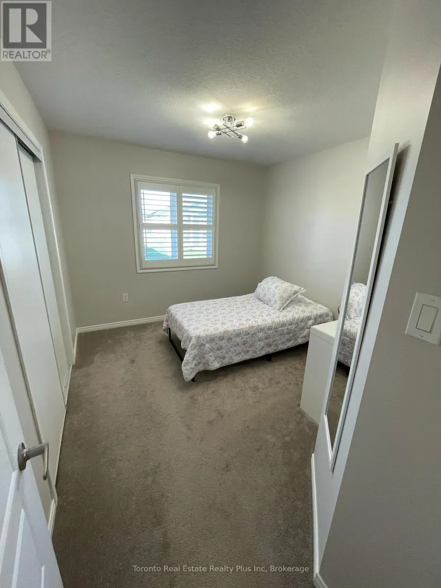 48 WITTEVEEN DRIVE