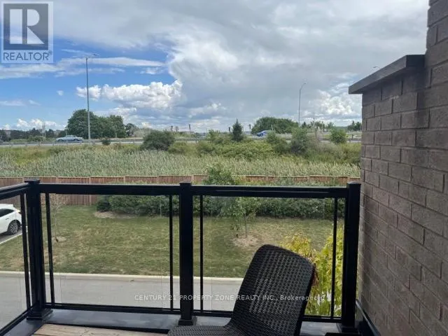 64 - 590 NORTH SERVICE ROAD